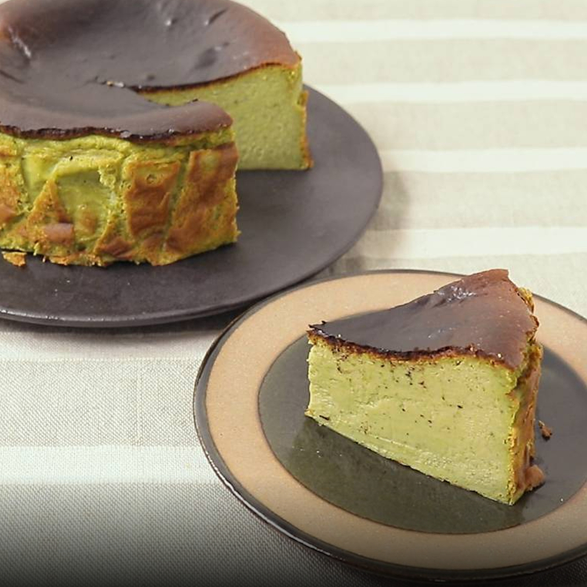 混ぜて焼くだけで作れる しっとり濃厚な チーズケーキ レシピ5選 クラシル