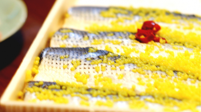コノシロってどんな魚？味や特徴、コハダとの違いについても解説！ | クラシル