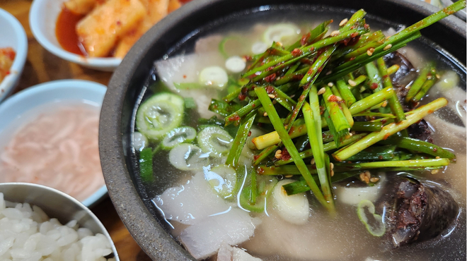 韓国料理「クッパ」とは?種類や雑炊との違い、レシピもご紹介! | クラシル