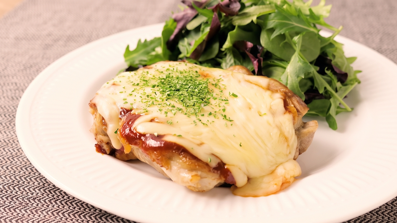 「今日のごはんはコレに決定！」鶏もも肉で作る“脱マンネリ”夕ごはんレシピ5選