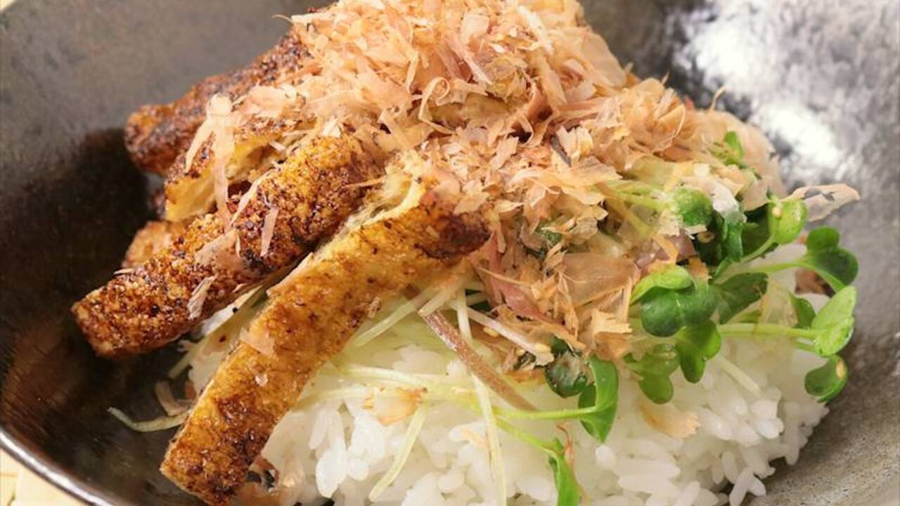 「油揚げ、あったらコレ」「何回食べても飽きない」ジュワっとやみつき！レシピ3選