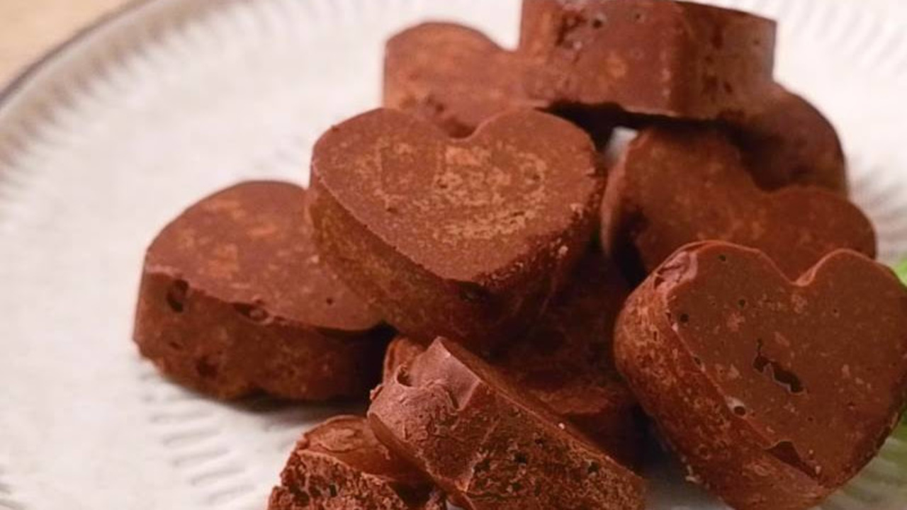 「空気みたいに軽くてサクサク！」ちょっと不思議な食感のエアインチョコ