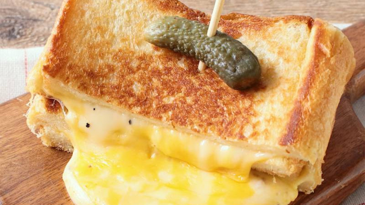 「これは毎日食べたい！」とろけるチーズがやみつき！最強トーストレシピ