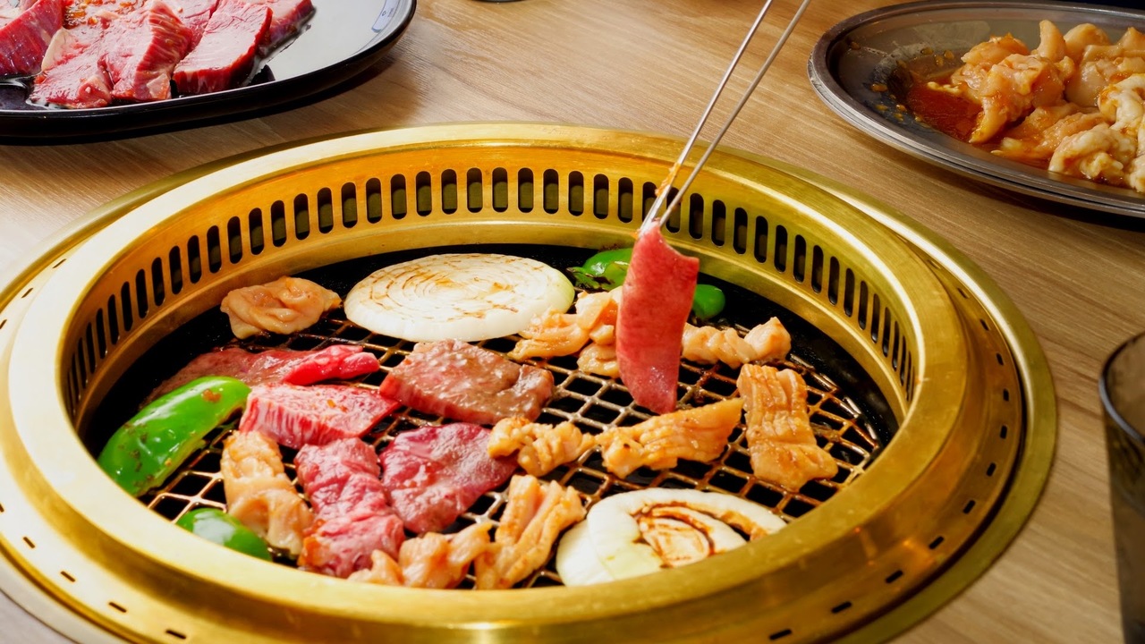 “よく行く外食”といえば？第3位焼肉、第2位寿司！200人に聞いた気になる1位は…