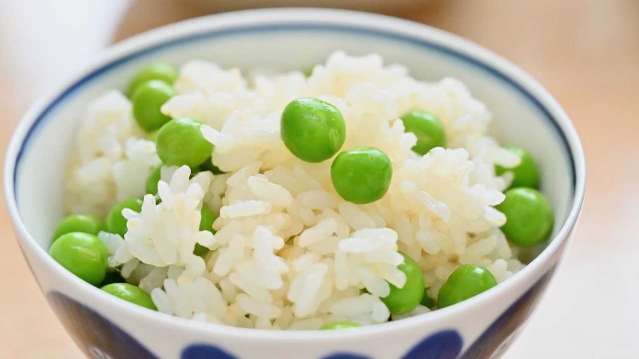 大人になっても嫌いな“食べ物”といえば？3位レバー、2位グリンピースを抑えたダントツ1位は…