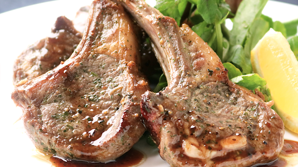 ラムとマトンの違いって知ってる それぞの特徴とおすすめレシピをご紹介 クラシル