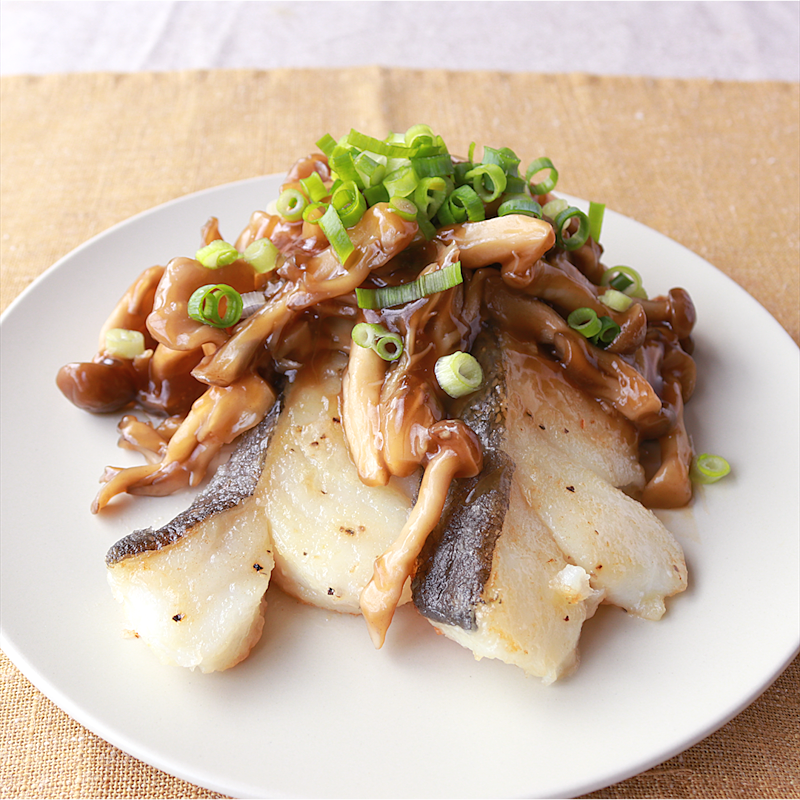 スケソウダラってどんな魚 スケトウダラとの違いや魚の特徴をご紹介 クラシル スケソウダラってどんな魚 スケトウダラとの違いや魚の特徴をご紹介 クラシル