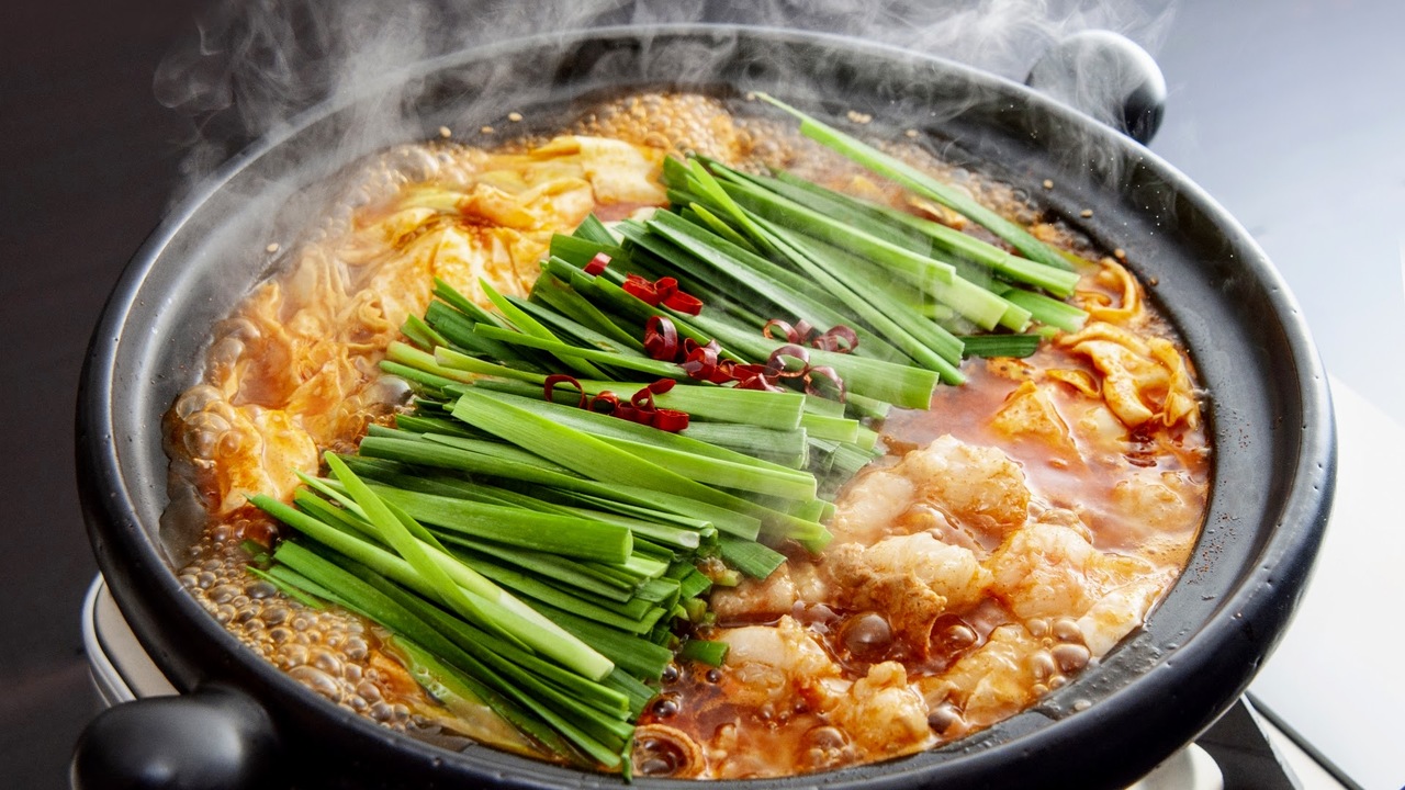 鍋の〆といえば何？ラーメンが3位ランクイン！200人が選んだダントツ1位は...？