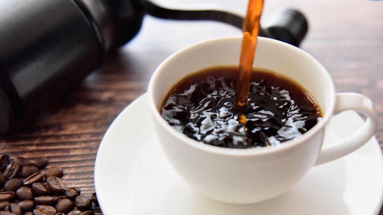 疲れた日に飲みたいものといえば？コーヒー、栄養ドリンクを抑えた1位に「それだ！」