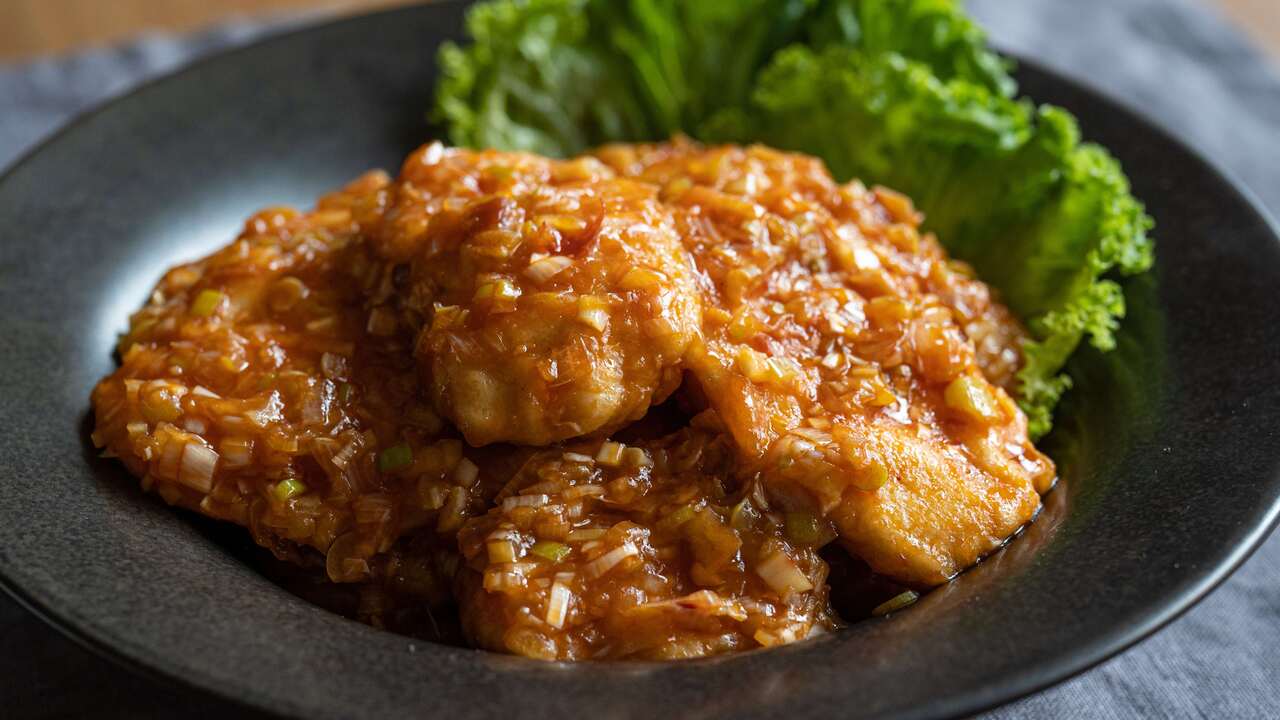 「お財布の味方！」毎日食べても飽きない、ボリューム満点“鶏むね肉”おかず5選
