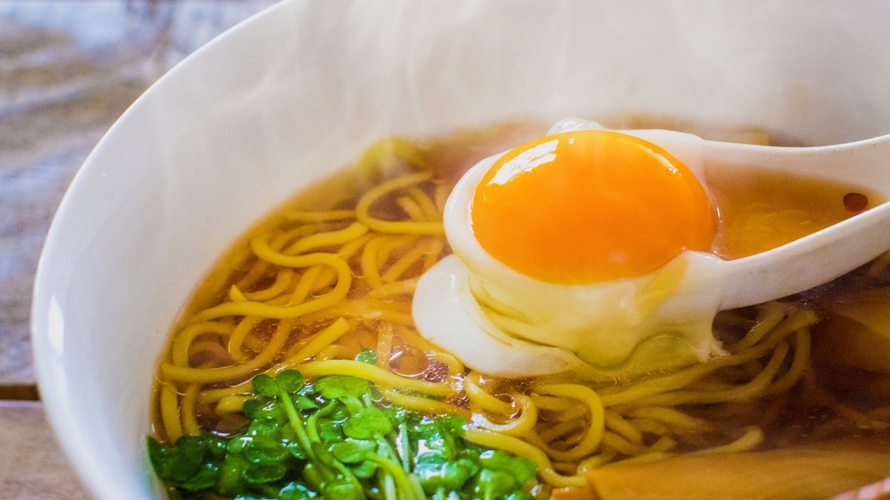 休日に家で食べる“お昼ごはん”といえば？チャーハンやラーメンを抑え1位になったのは…？