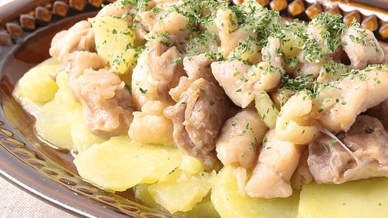 「買い物に行かない日はコレ作って！」食材2つだけで楽々！“大満足おかず”レシピ5選