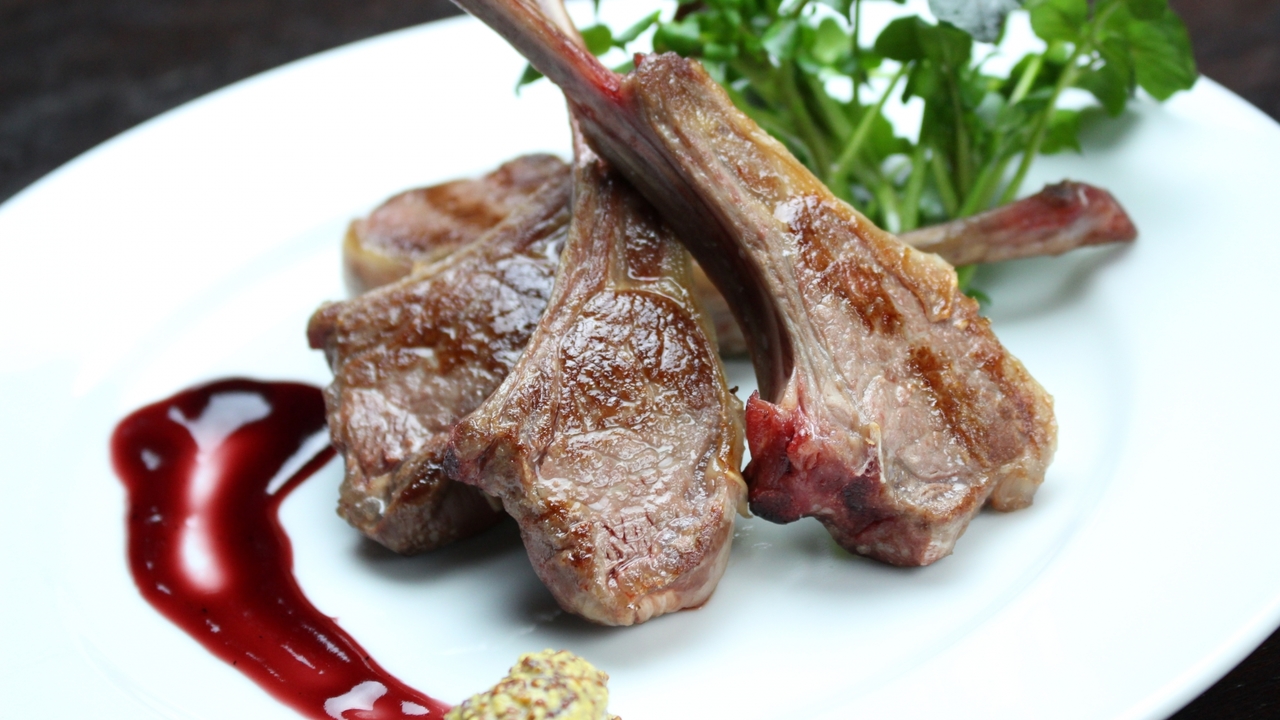 ラム肉の栄養とは？部位ごとの特徴やマトンとの違いやレシピのご紹介！