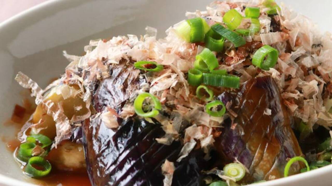 たべれぽ2800件超！10分で出来る『ナスだけ』のレシピを紹介！「簡単で美味しい！」「あっさりしてて食べやすい」