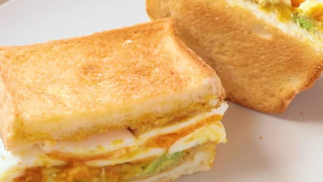 「サンドイッチ、その手があったか！」朝ごはんやランチに！"大満足"レシピ5選