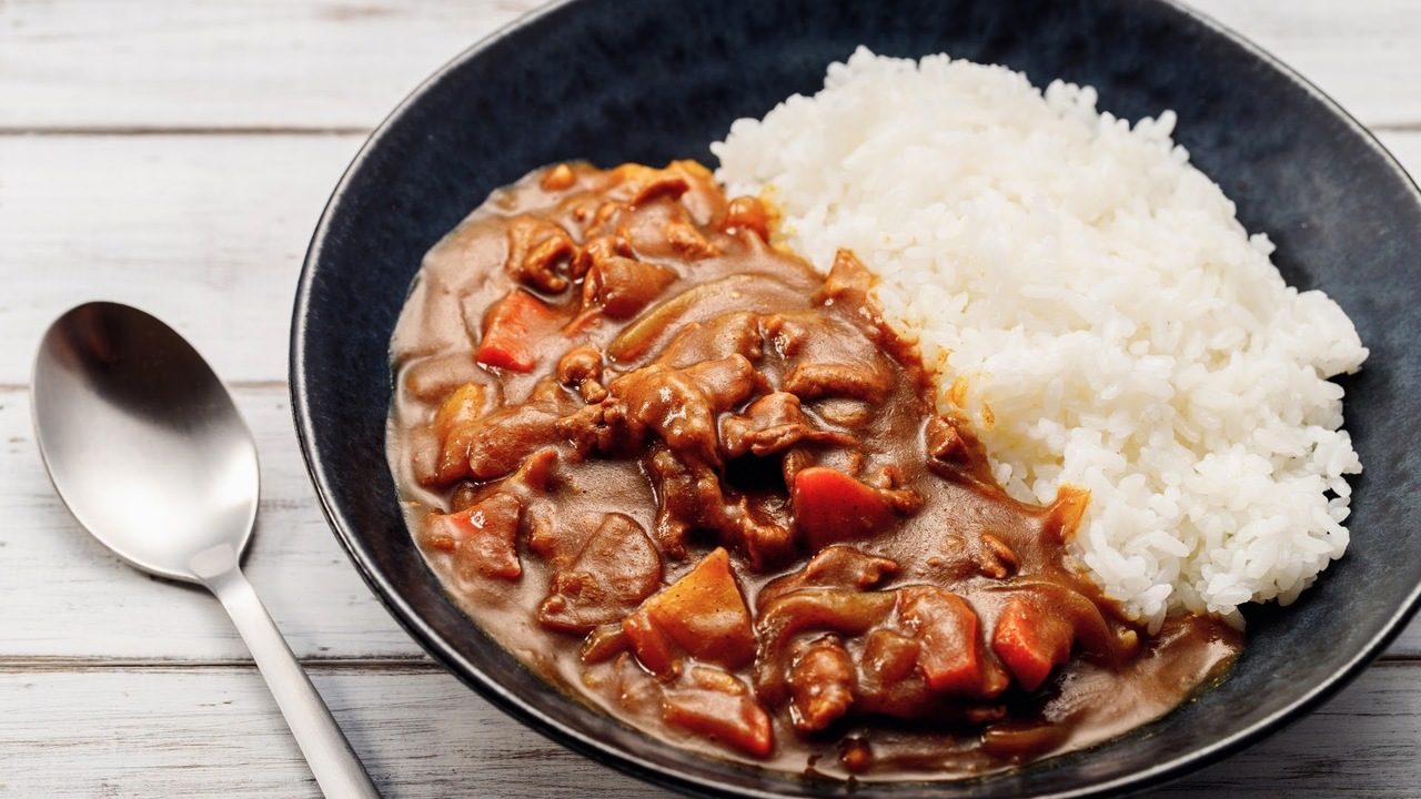 200人に聞いた！“5皿分”表記のカレールー、実際は何人分になる？気になる結果は…