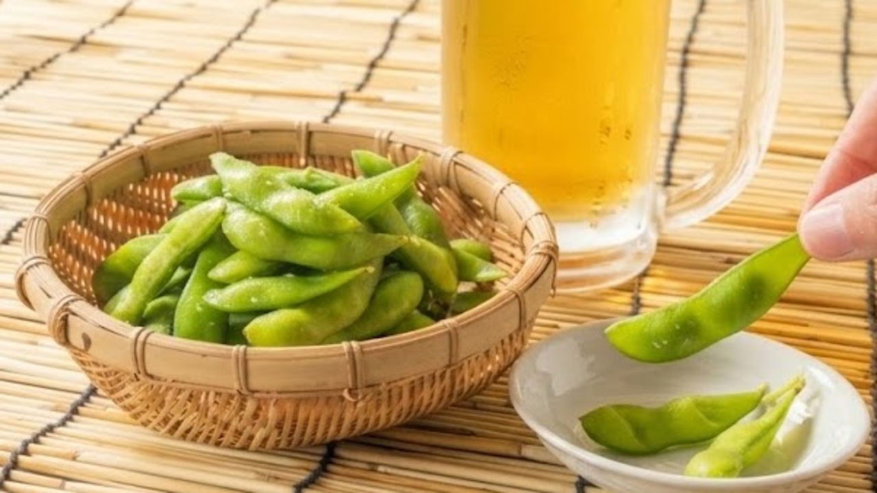 200人に聞いた！ビールにあうおつまみといえば？3位唐揚げ、2位枝豆を抑えた1位は…