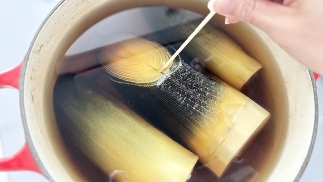 たけのこのアク抜き】米ぬかなしでもうまくできる重曹を使った茹で方を