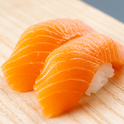 回転寿司の“サーモン”は鮭じゃないって本当？何が違う？「衝撃