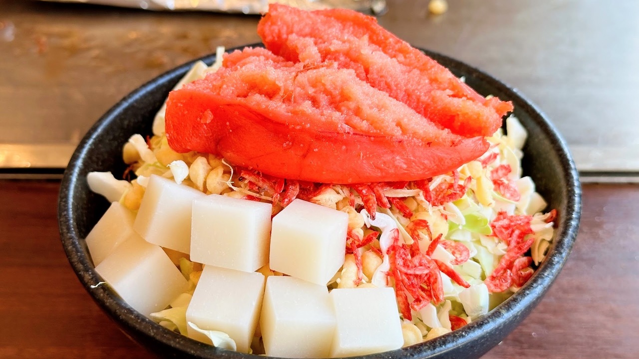 “もんじゃ焼き”の具材といえば何？3位豚バラ肉、2位明太子を抑えた1位に...「わかる！」