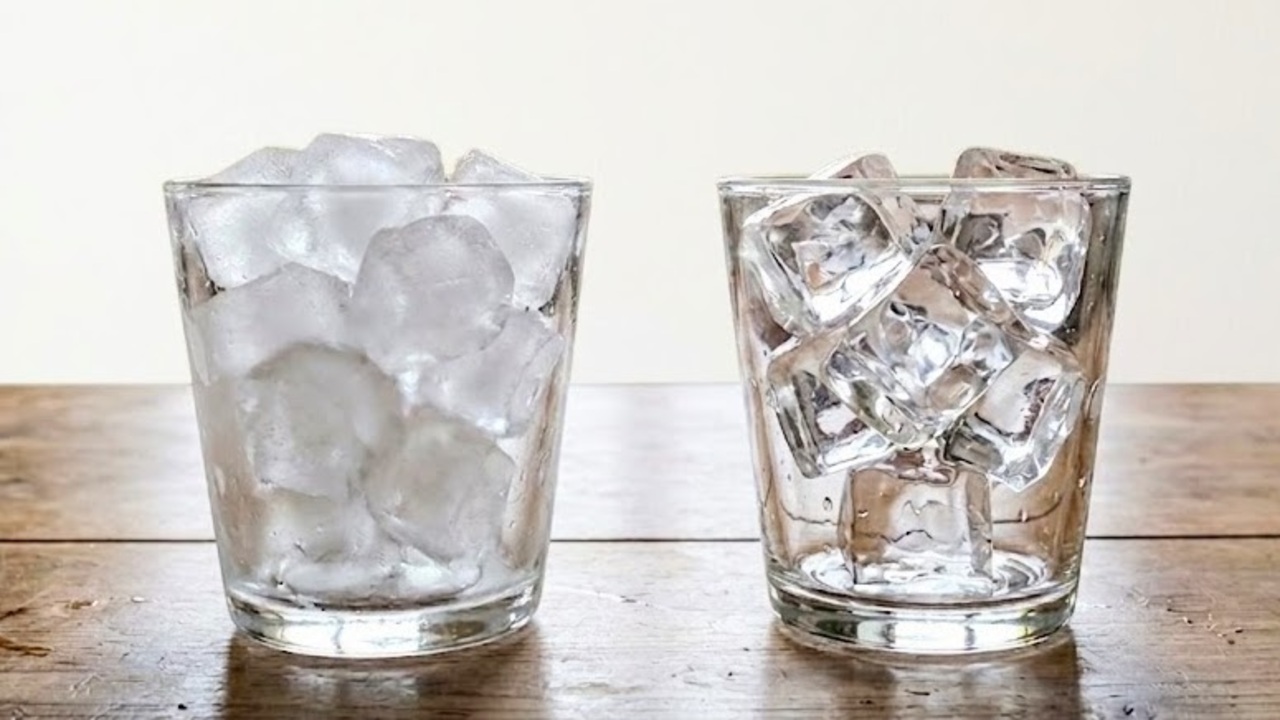 氷「右と左」溶けにくいのはどっち？ポイントは”透明度”！