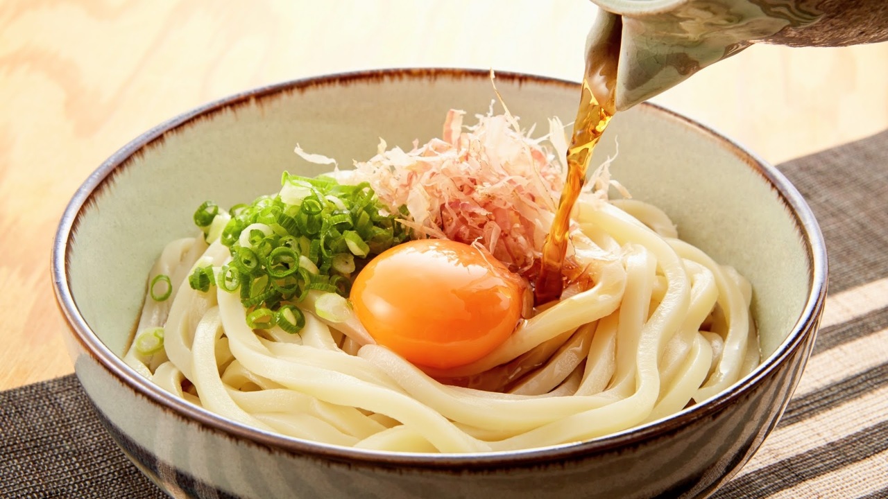 200人に聞いた！「ご当地うどん」といえばなに？3位みそ煮込みうどん、2位稲庭うどんを抑えたダントツ1位は…
