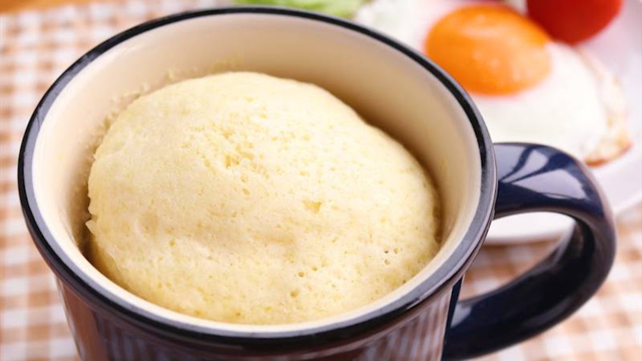 「朝ごはん、これで十分。」マグカップひとつ、電子レンジで簡単“蒸しパン”レシピ