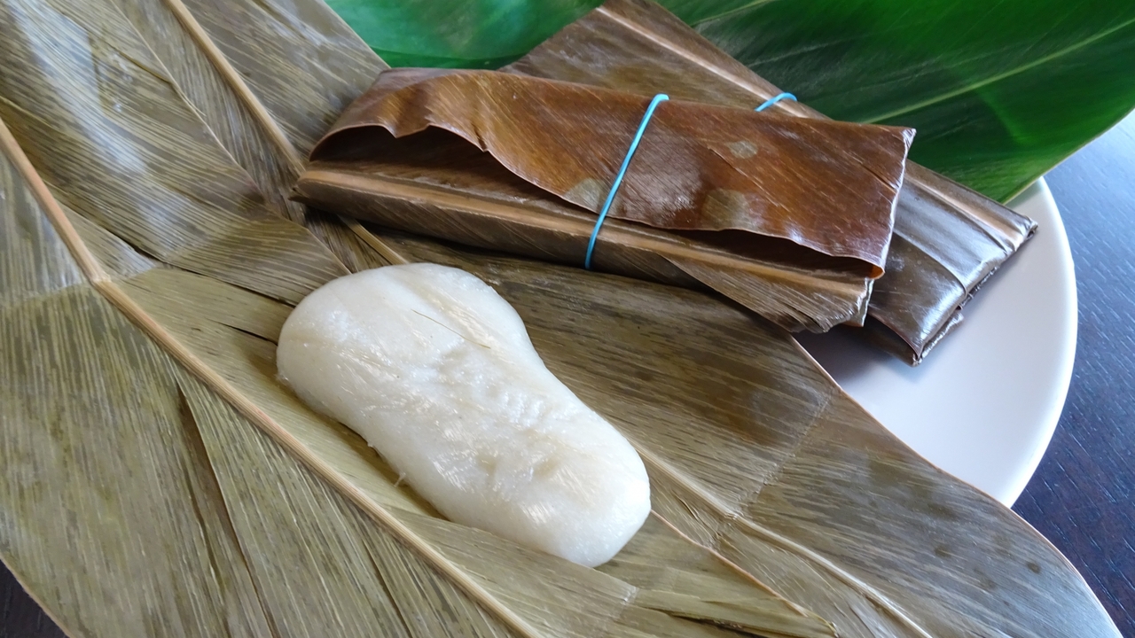 ムーチー（鬼餅）とは？沖縄の厄払い行事の由来から、月桃香る本格レシピまで徹底解説