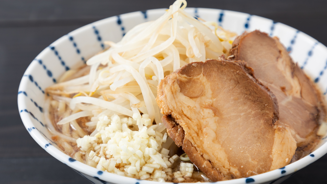 1番マシマシにしたい"二郎系ラーメンのトッピング"は何？みんなが選んだ圧倒的1位は…