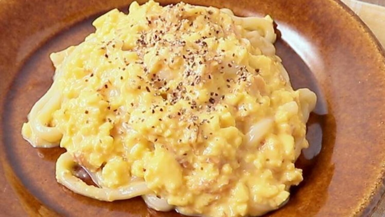 「冷凍うどんは、こう食べる。」混ぜるだけ！お昼や夜食に頼れる“スピード”レシピ5選