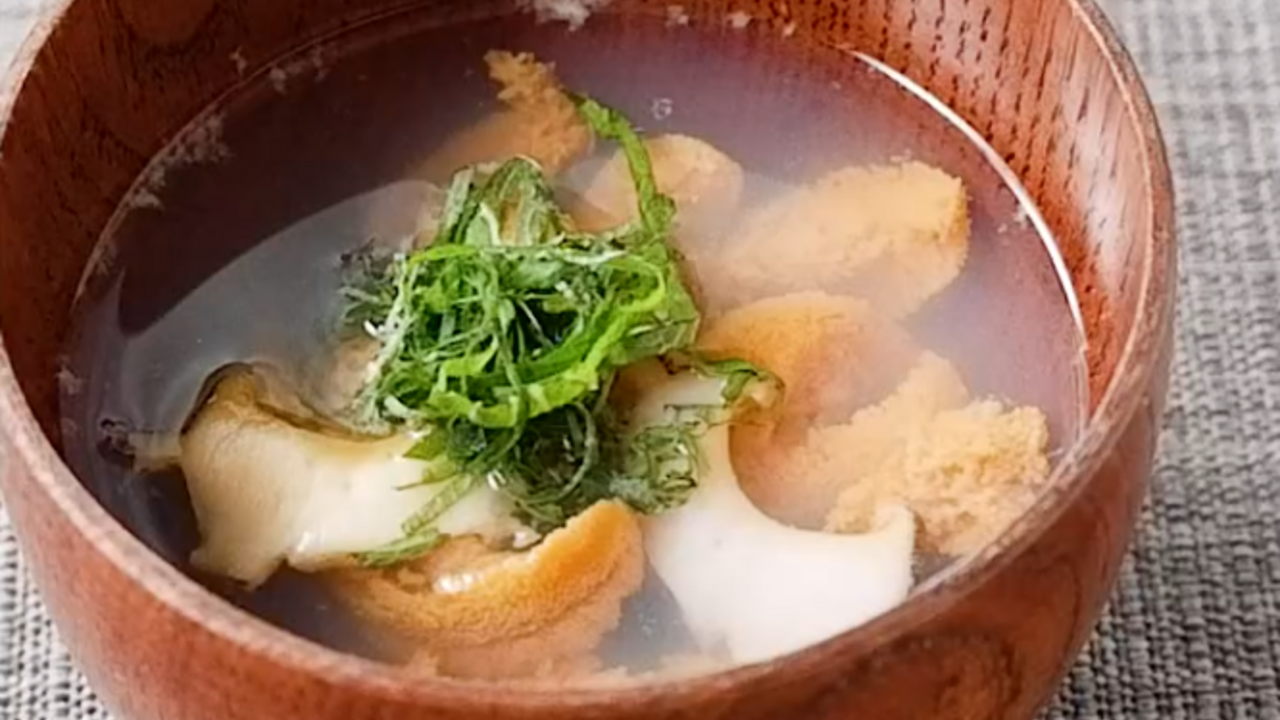 青森県八戸の贅沢な郷土料理「いちご煮」とは？イチゴじゃない？由来や食べ方を解説