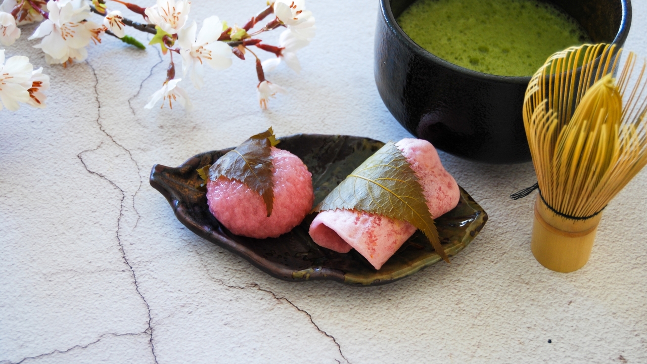 桜餅の葉っぱは食べられる？葉の種類やつける理由について解説！