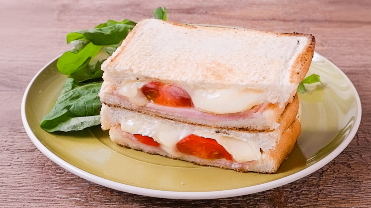 「サンドイッチ、この手があった…！」カリッと、とろ～り“チーズサンド”レシピ