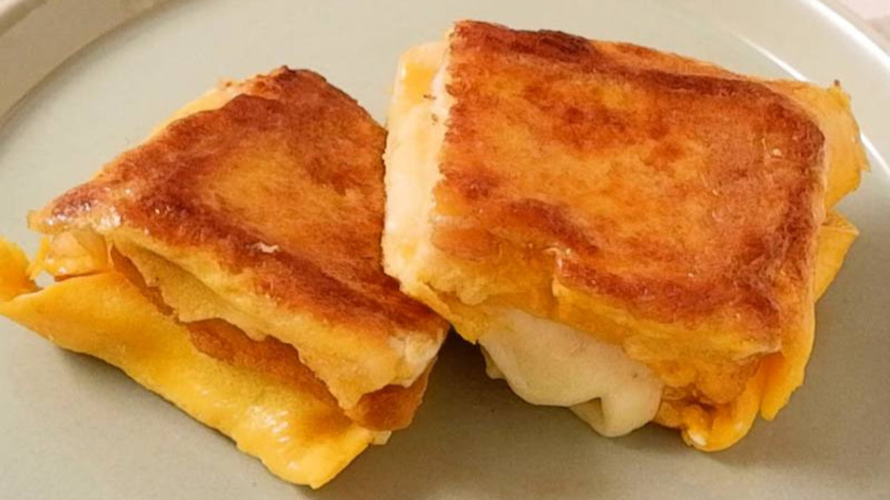 「食パン、あったらコレに決まり！」カリッと、とろ～りクセになる“韓国風”レシピ