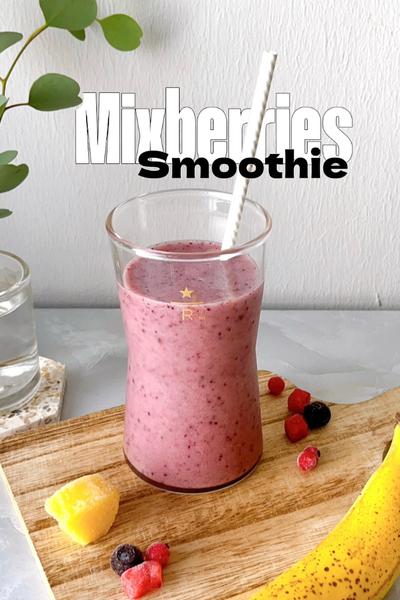 すっきりリセット✨朝のベリーバナナスムージー🩷