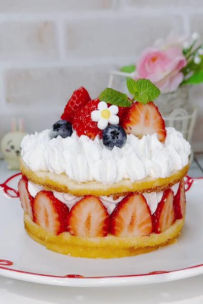 いちごスペシャルでつくる豪華ないちごケーキ