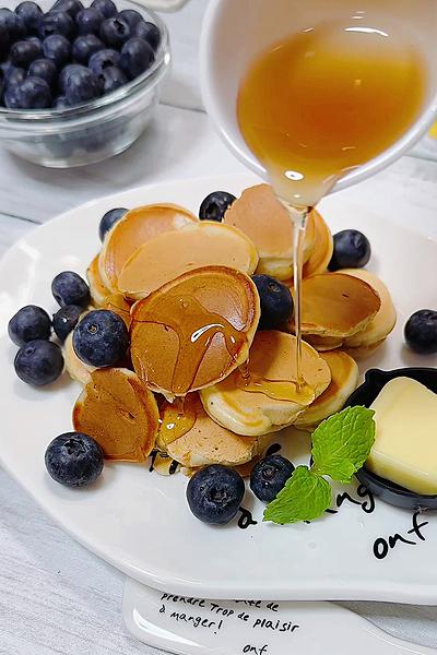 おやつに朝ごはんにミニバナナパンケーキ 