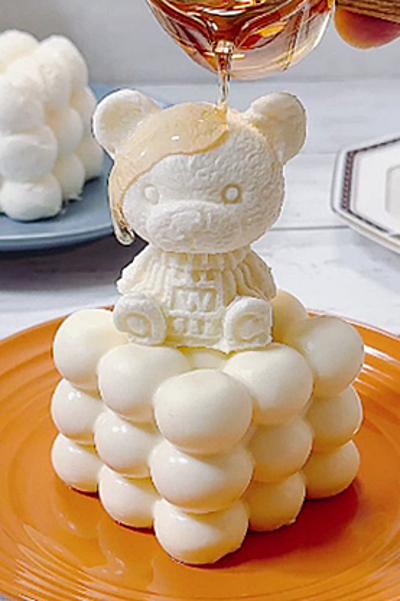 SNSで話題のぼんぼんくまちゃんレアチーズケーキ