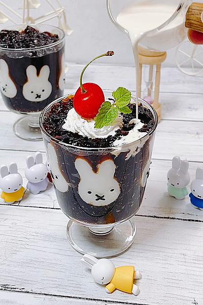 【ペットボトルで簡単】ドロリッチ風コーヒーゼリー