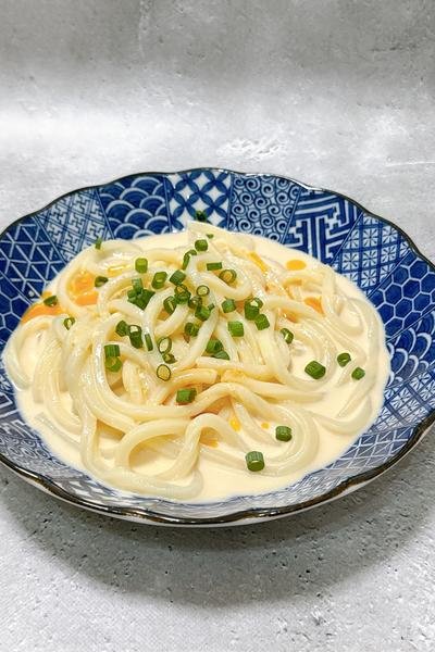 牛乳×味噌?!ピリッと辛い味噌みるくうどん