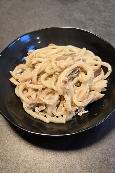 牛乳で簡単！クリーミー焼きうどん