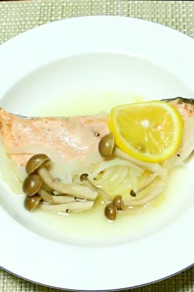 ＼大同電鍋レシピ／鮭の紙包み蒸し