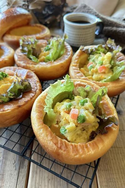 \具材を入れてパクッ/【カップパン】