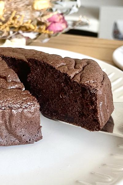 材料3つだけ！混ぜるだけでココアケーキ作り方！