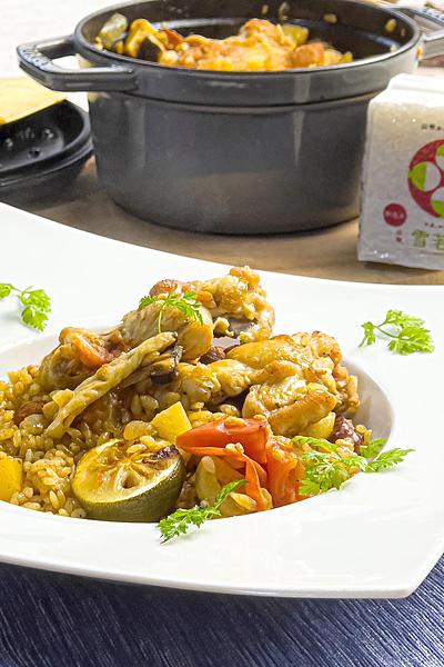 【雪若丸】お肉の旨みたっぷりな炊き込みご飯🍚