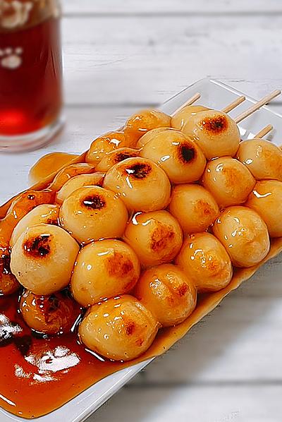 タレがとろ〜りみたらし団子