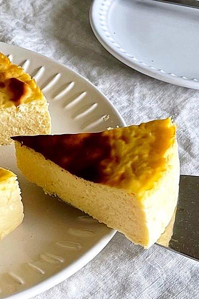 材料4つ！オイコスでベイクドチーズケーキ作り方！