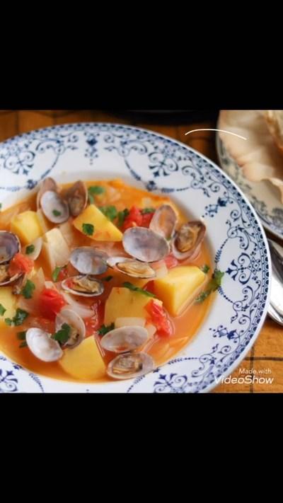 あさりとジャガイモのスープ