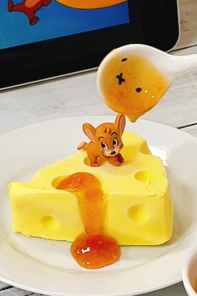 【トムとジェリー】あなぼこチーズケーキ