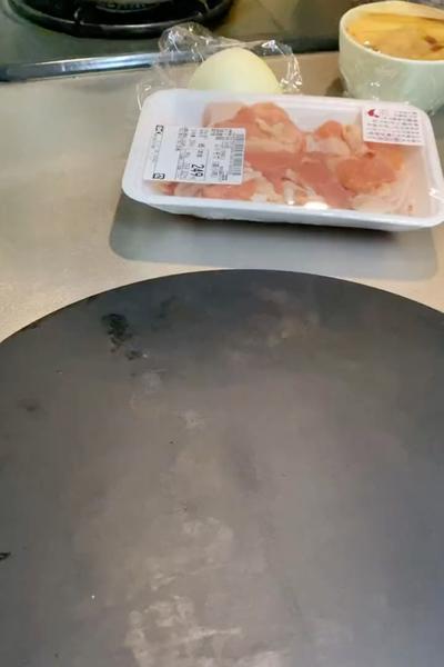 節約レシピ！大根と鶏肉の煮込み